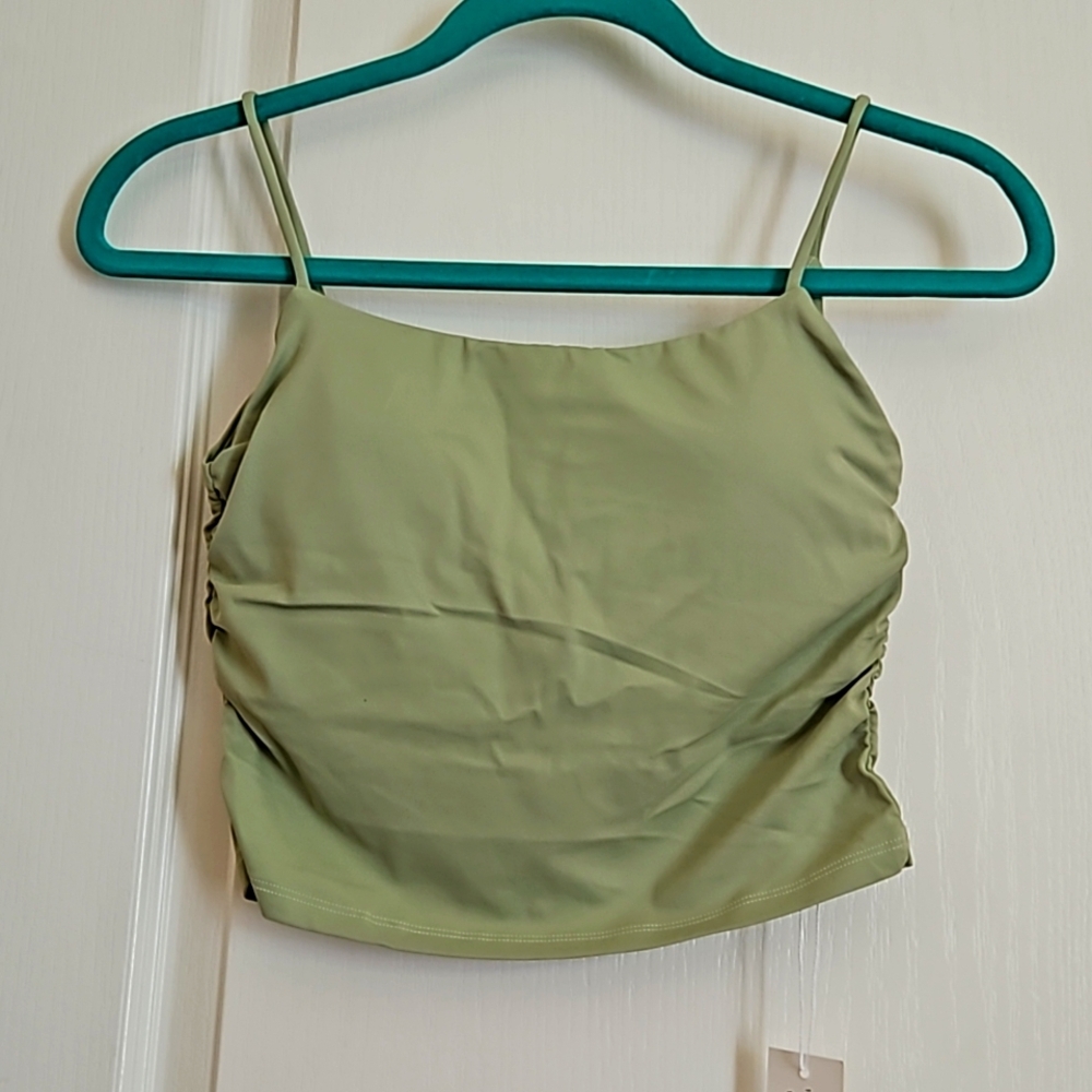 Rare Fit Medium Avocado new with tags